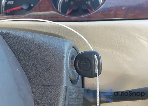 2011 Buick Lucerne Cx z USA, uszkodzony, nr VIN 1G4HA5EM3BU143055